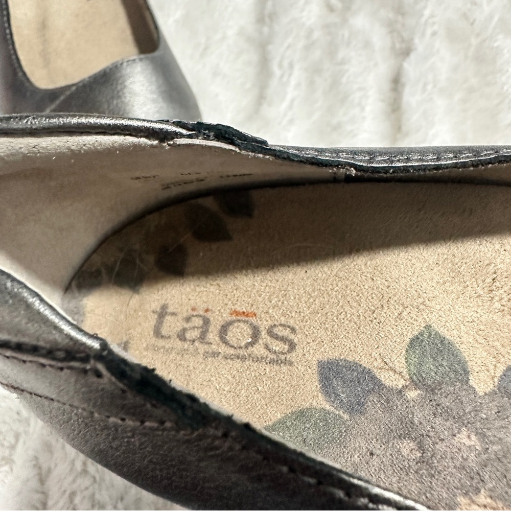 Taos Metallic Pewter Leather Ballet Flats Comfort Shoes Size 7.5 Euro Neutral - Picture 6 of 11